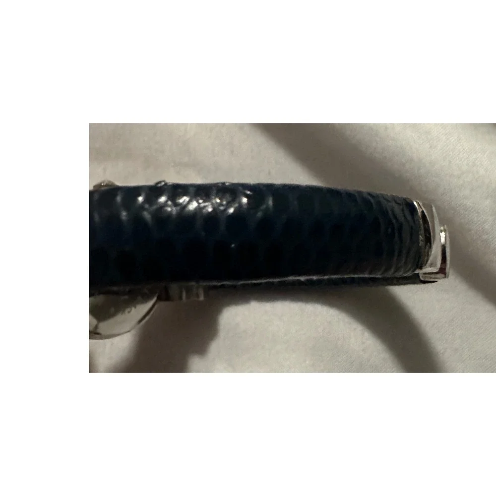 Wincci Quartz Watch Silver Tone Black Faux Leather Cuff Bracelet Japan‎ Movt